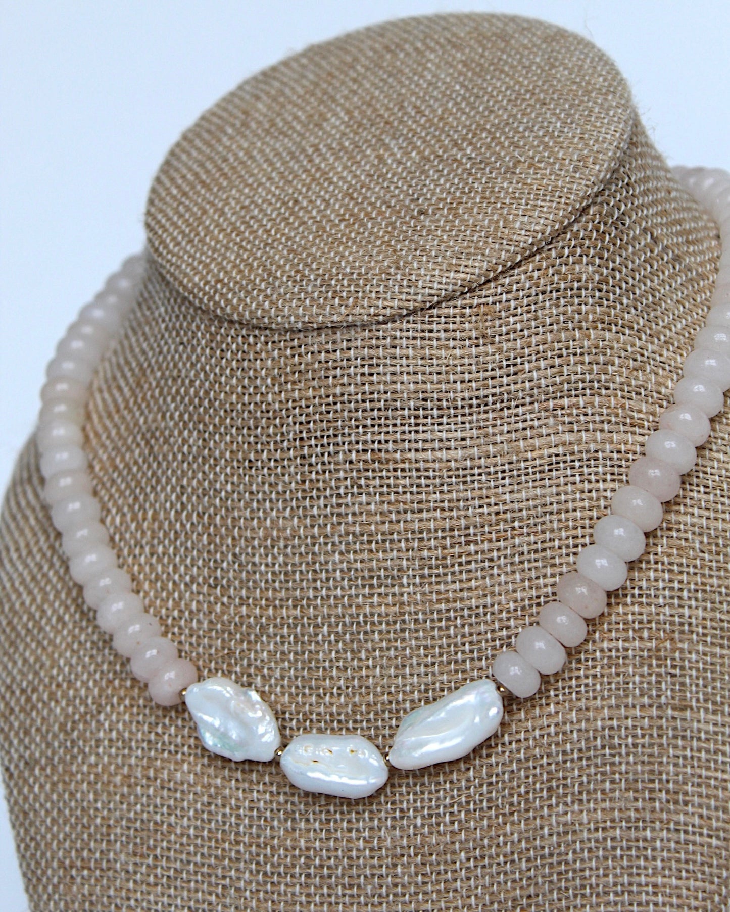 PRETTY IN PINK NECKLACE