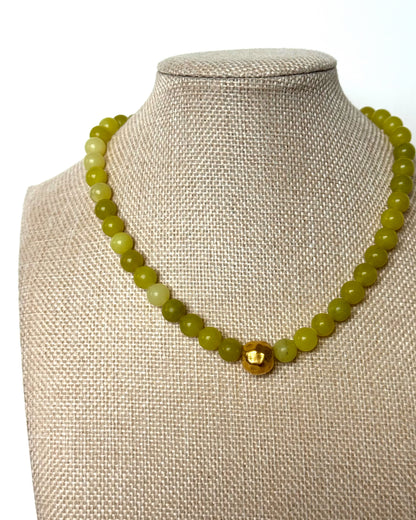 CHARTREUSE NECKLACE