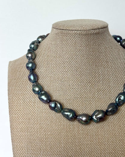 BLUE LAGOON PEARL NECKLACE