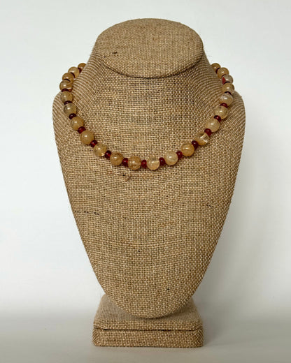 APPLE CRISP NECKLACE