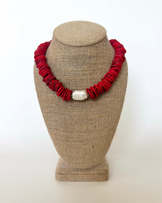 SCARLET PEARL NECKLACE