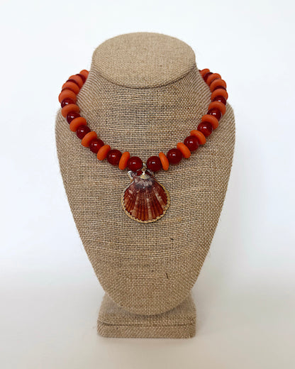 EMBER SHELL NECKLACE