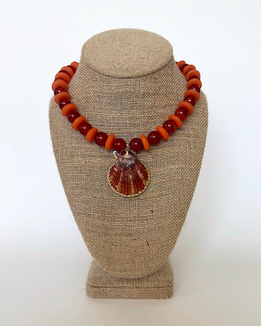 EMBER SHELL NECKLACE