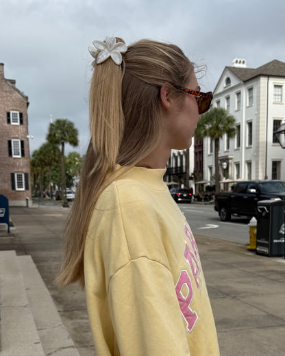 ESSENTIAL FLOWER CLAW CLIP