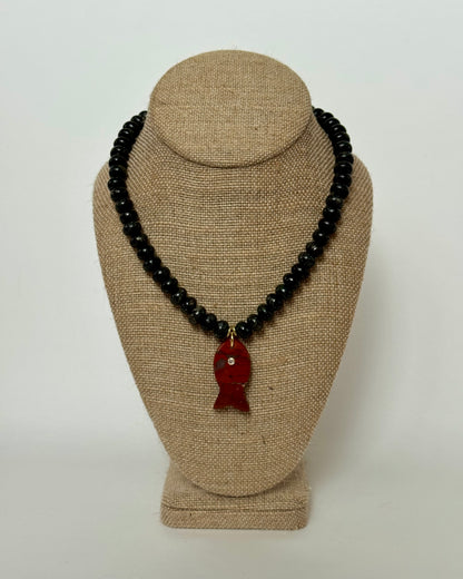 MIDNIGHT CATCH FISH NECKLACE