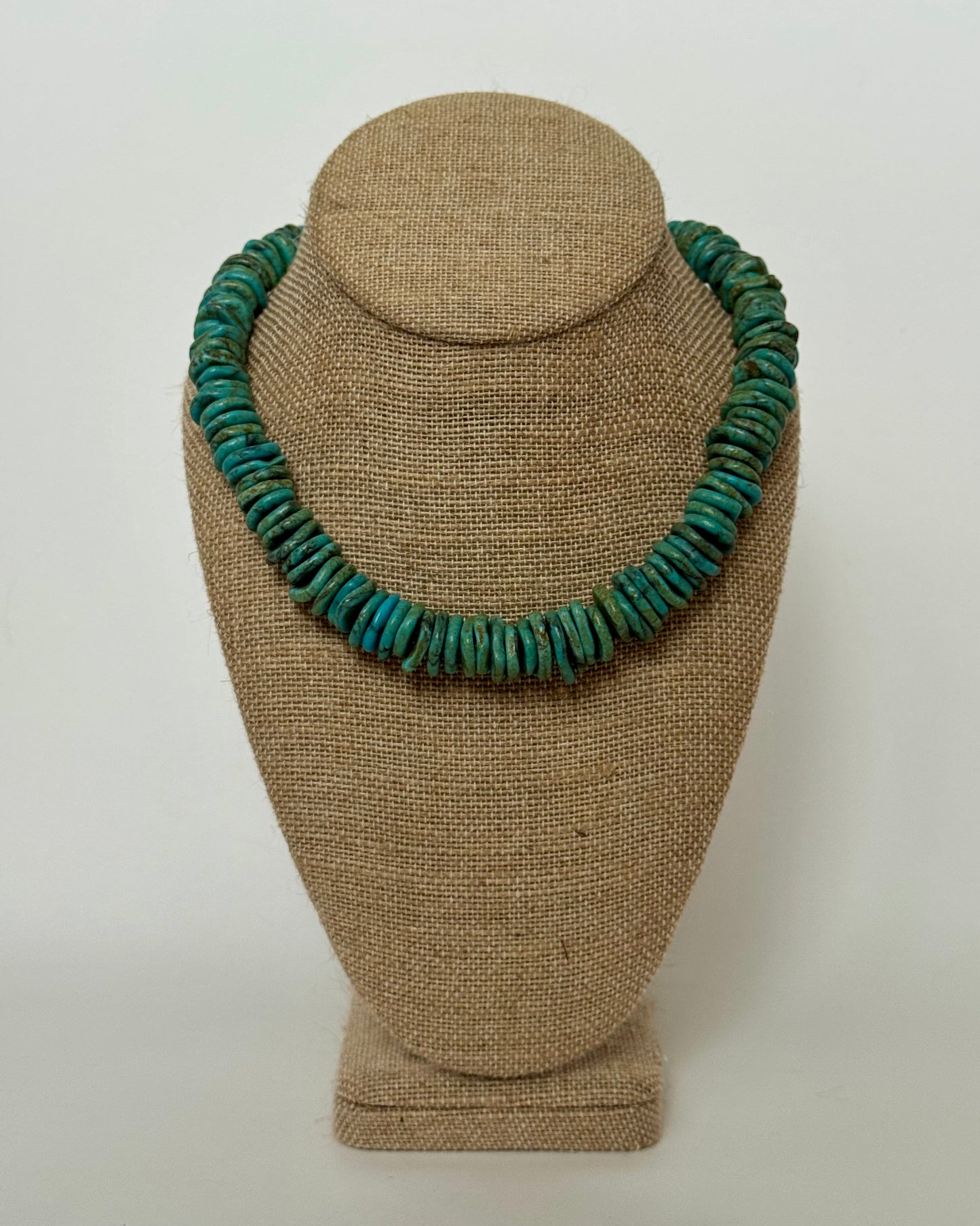 TURQUOISE DISK NECKLACE