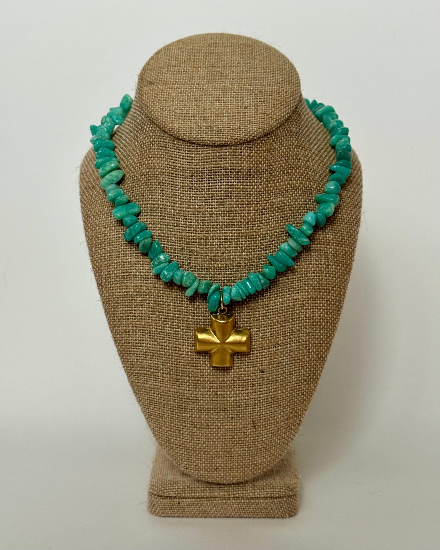 LAGUNA CROSS NECKLACE