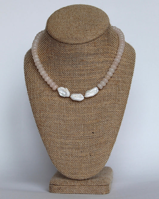 PRETTY IN PINK NECKLACE