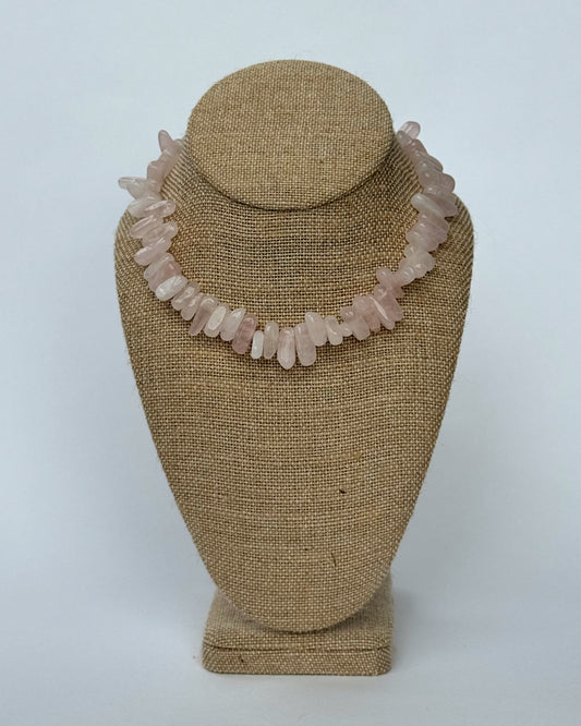 ROSETTE NECKLACE