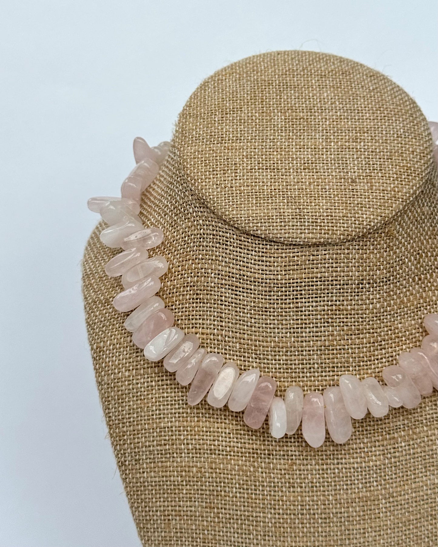 ROSETTE NECKLACE