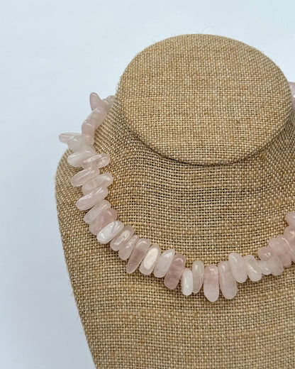 ROSETTE NECKLACE