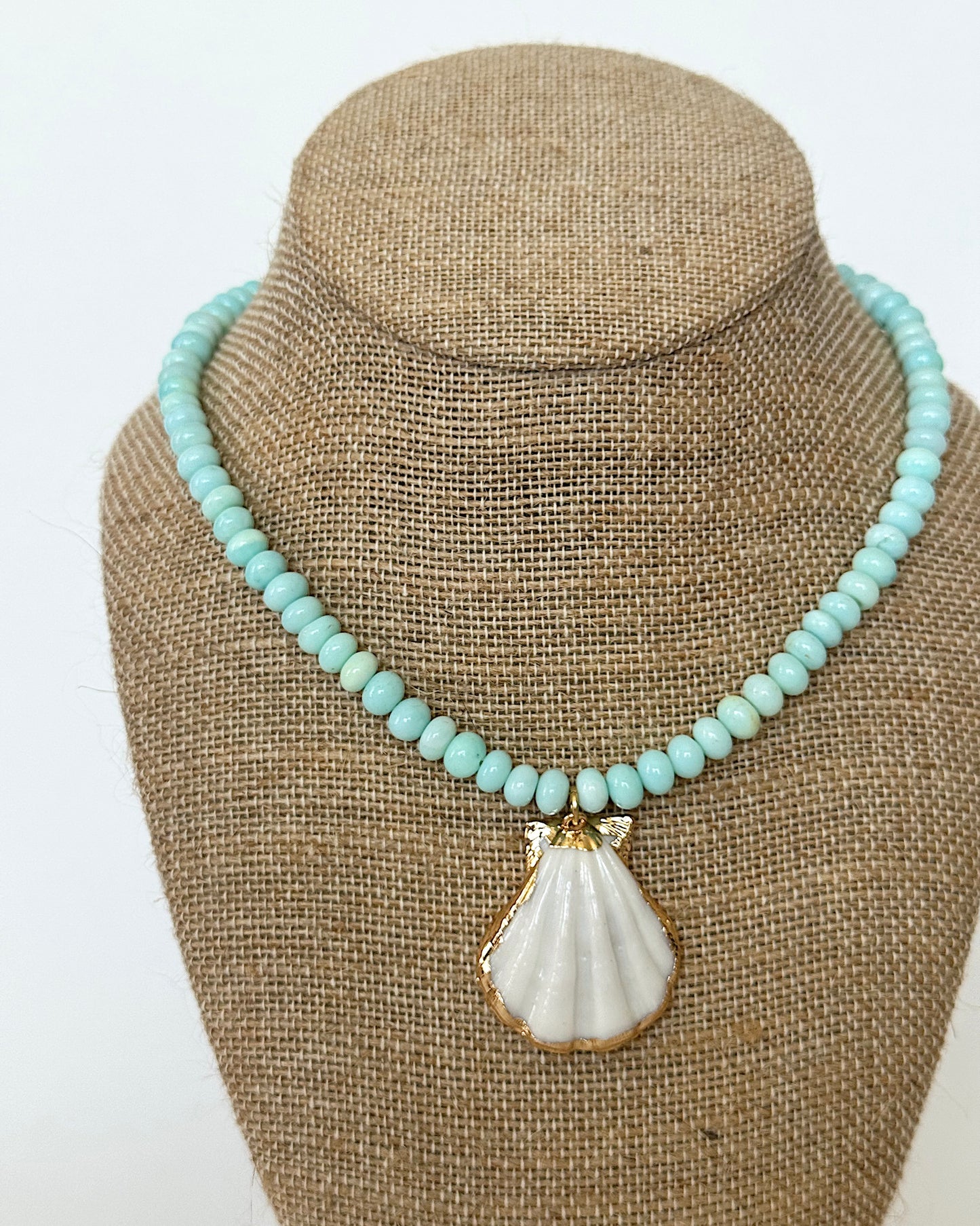 SWEET SUMMER SHELL NECKLACE