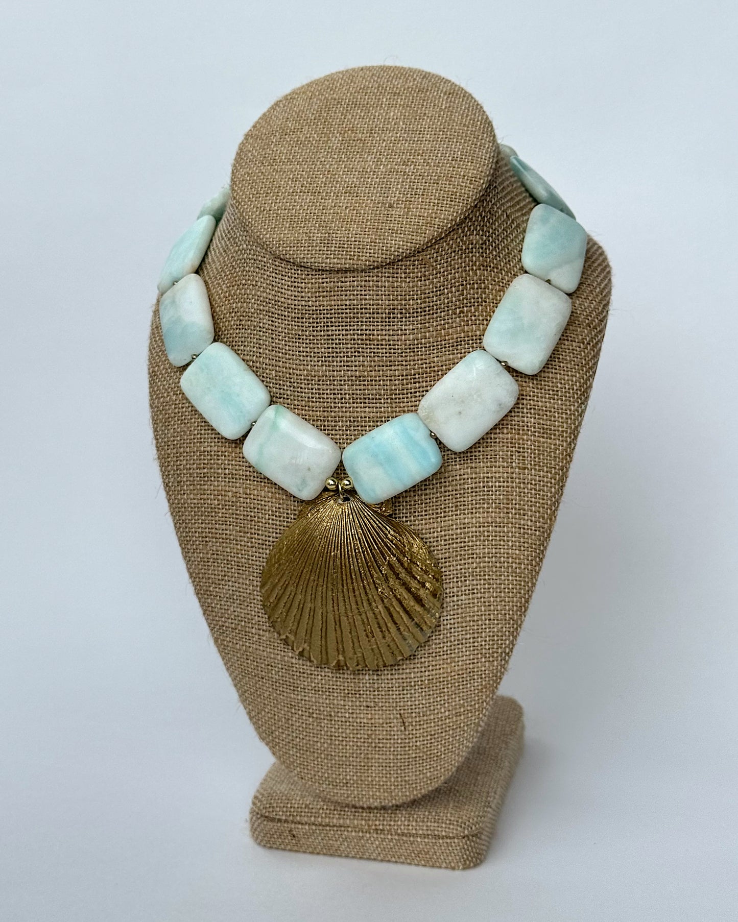 THE CAPRI NECKLACE