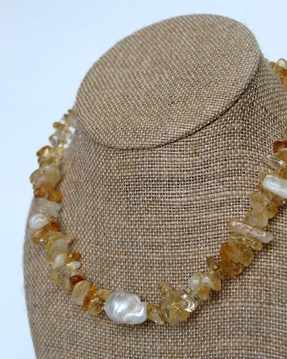 THE COASTLINE NECKLACE - CITRUS