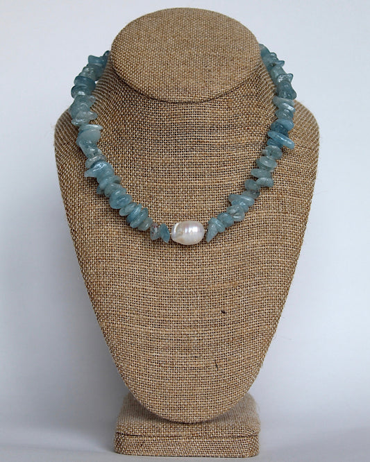 THE COASTLINE NECKLACE - SEAGLASS