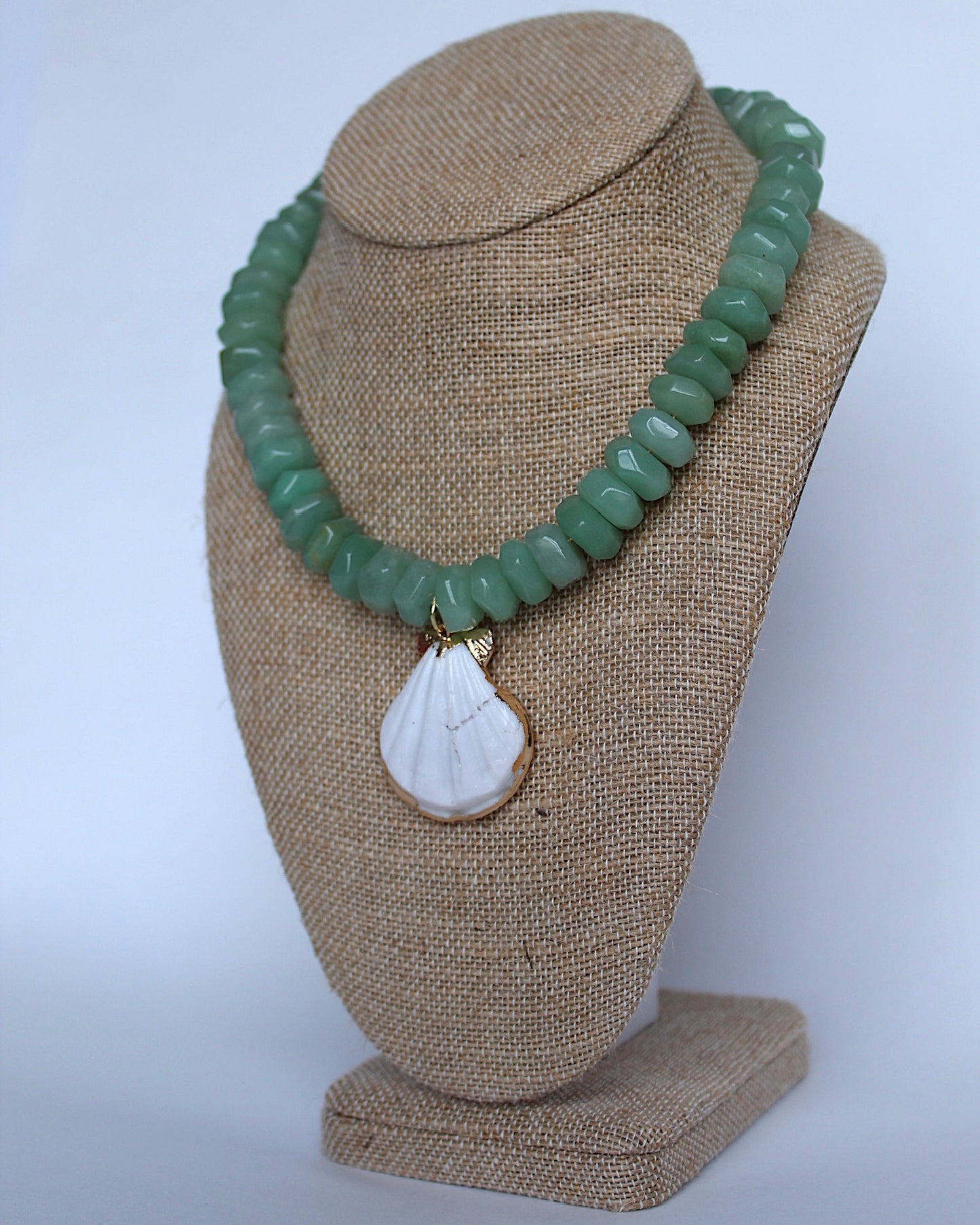 THE TIDEPOOL NECKLACE - GREEN
